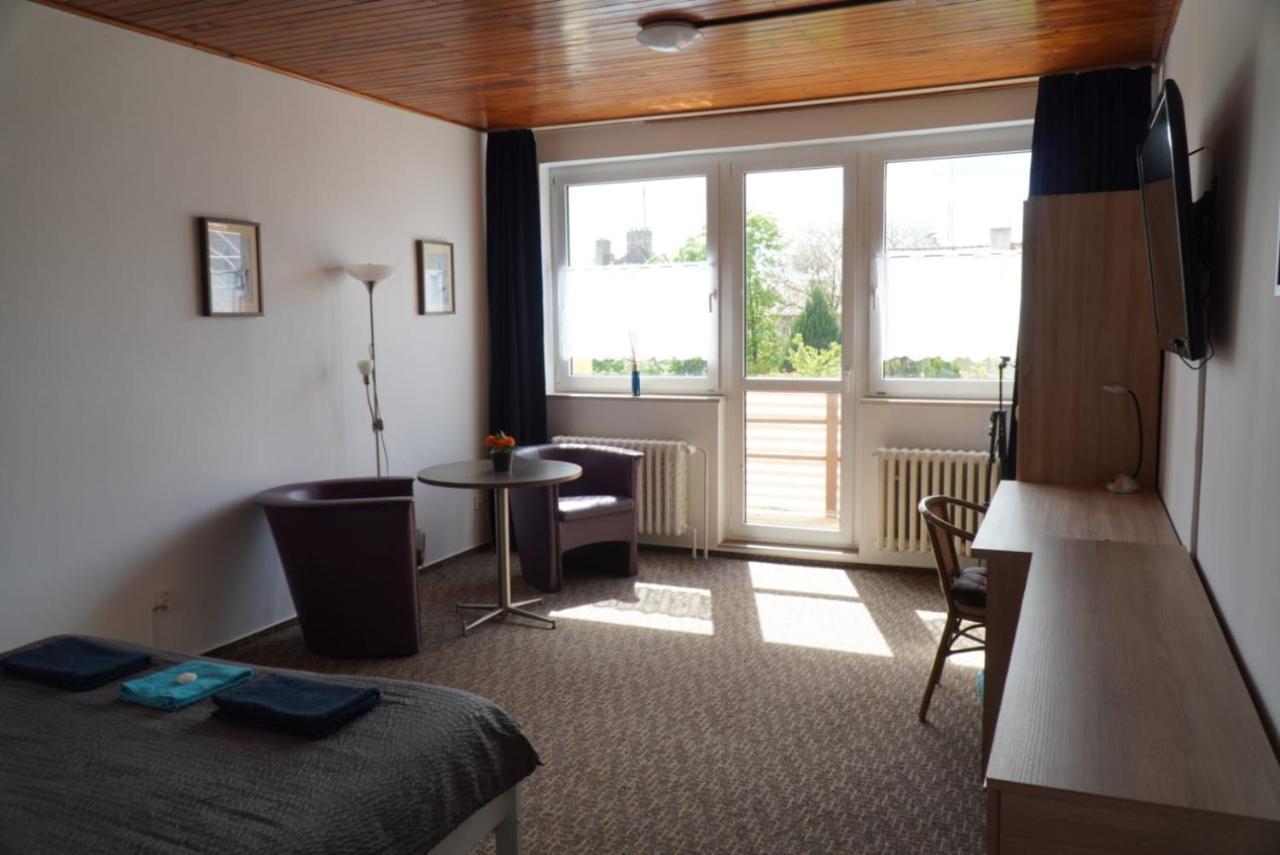 Hotel M-Tourist Praga Zewnętrze zdjęcie